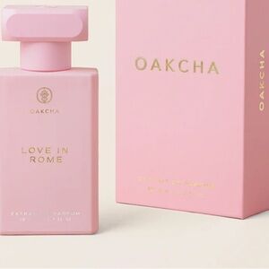 Oakcha Love in Rome Pink Perfume